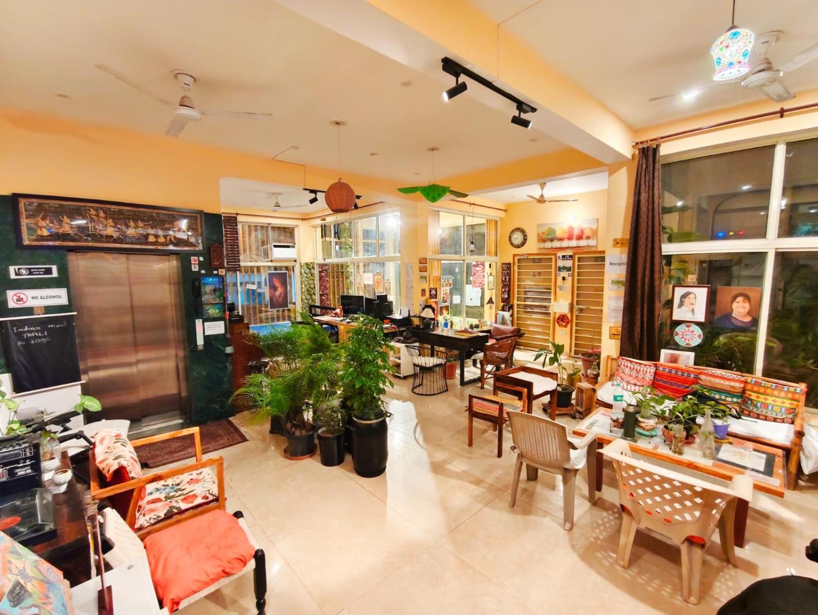 Devi Music Ashram Bed & Breakfast Rishikesh Exterior photo