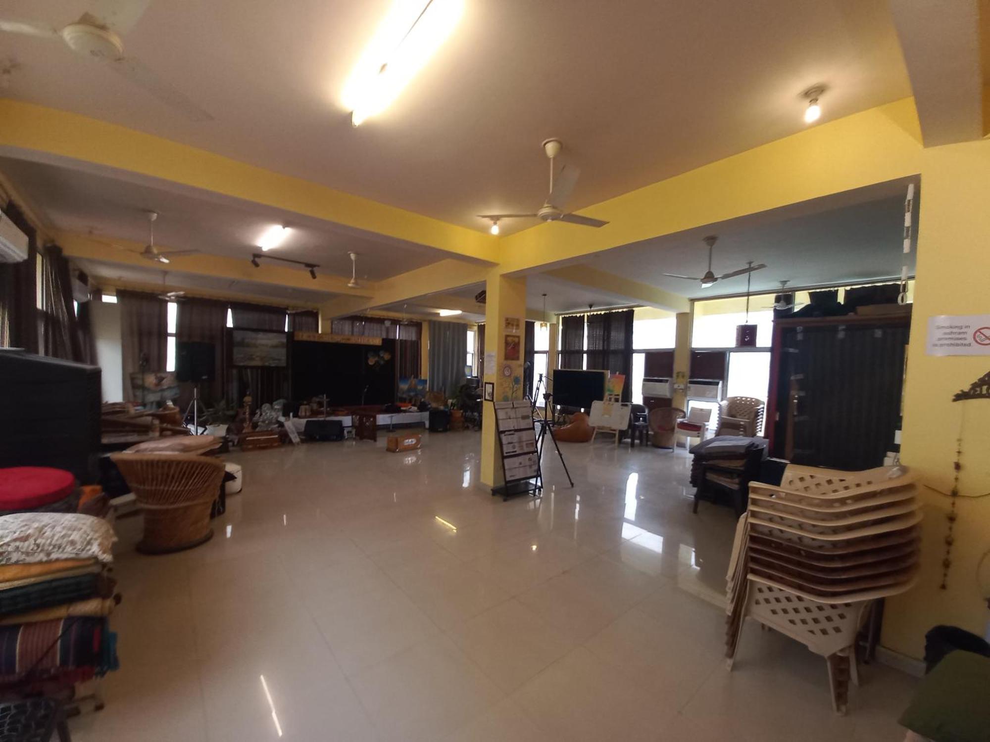 Devi Music Ashram Bed & Breakfast Rishikesh Exterior photo